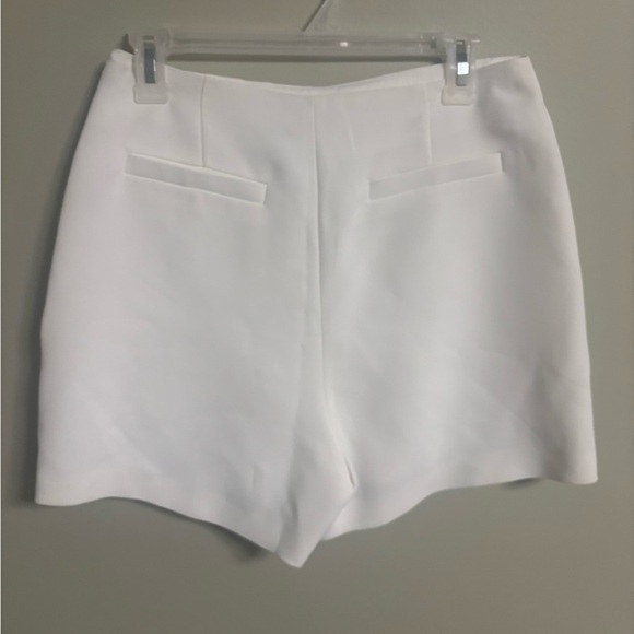 Ted Baker London Llaylas High Waisted Twill Shorts White Size 2 New - Picture 3 of 7